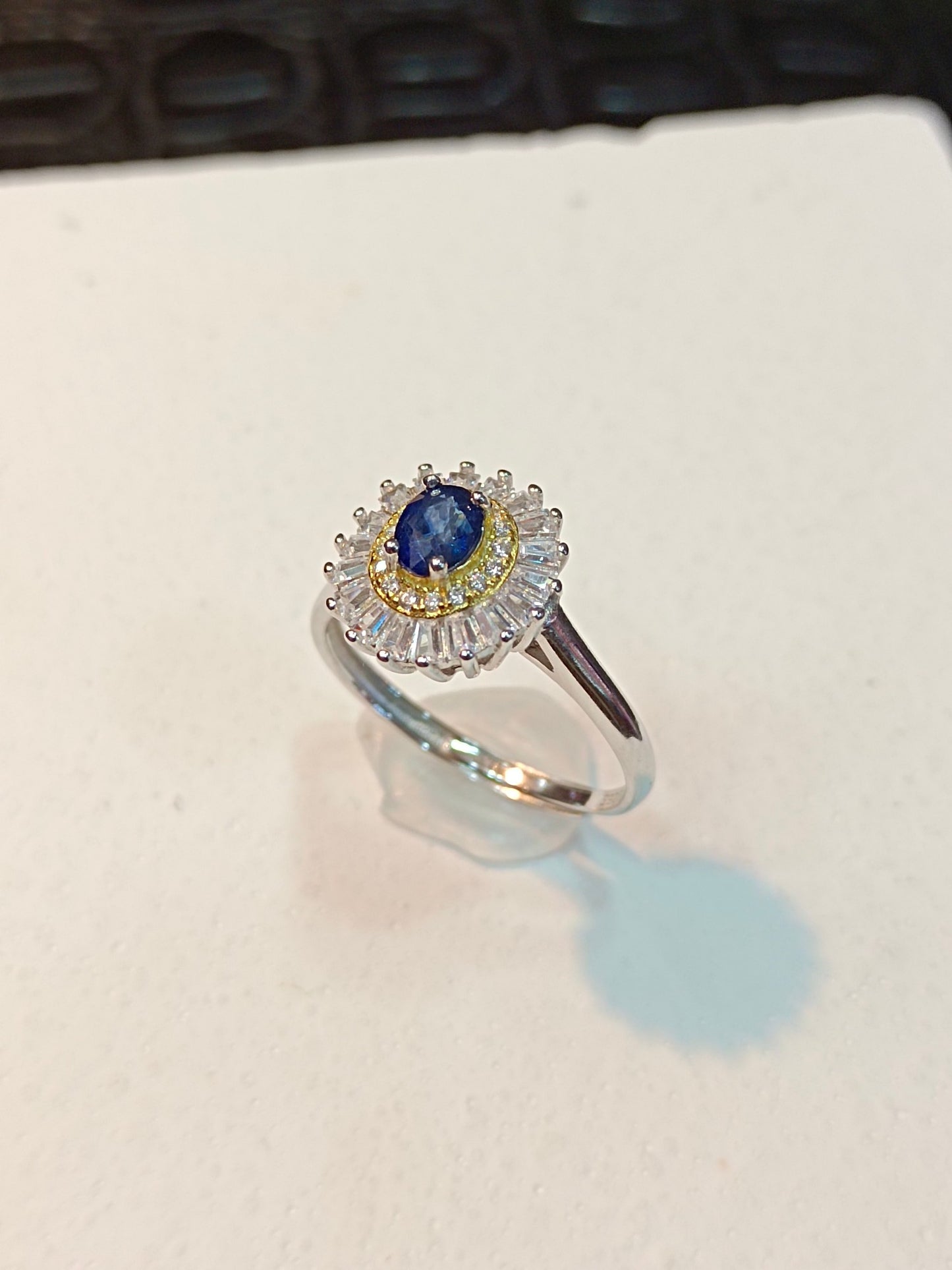 S925 Silver Embedded Safir Ring - Justerbare smykker