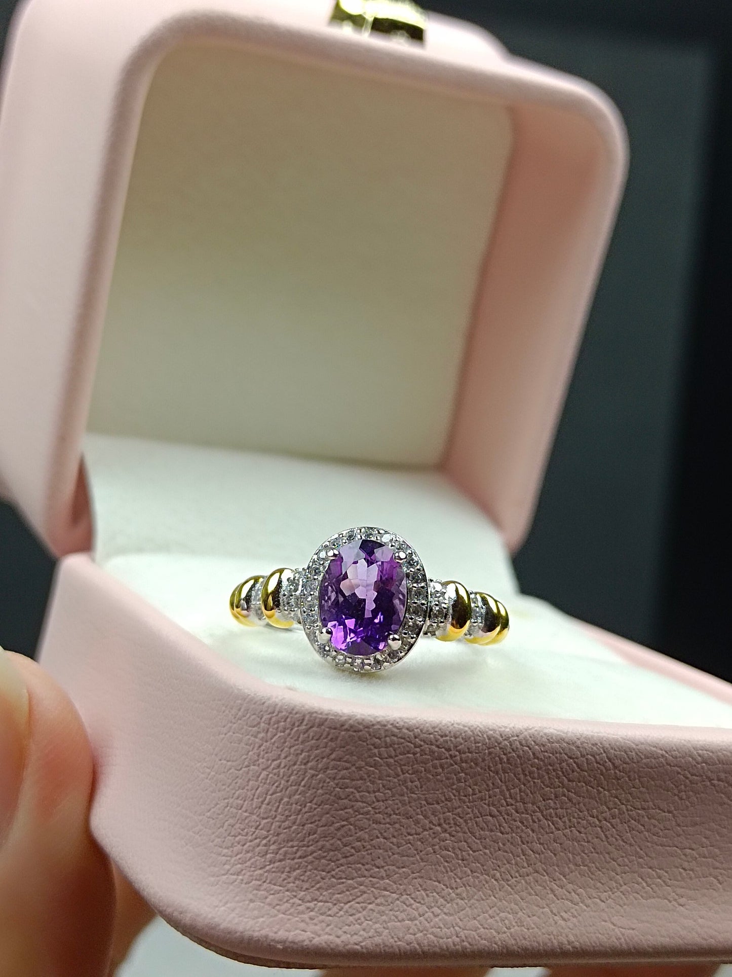 Prachtige handgemaakte sieraden: verhoog uw stijl