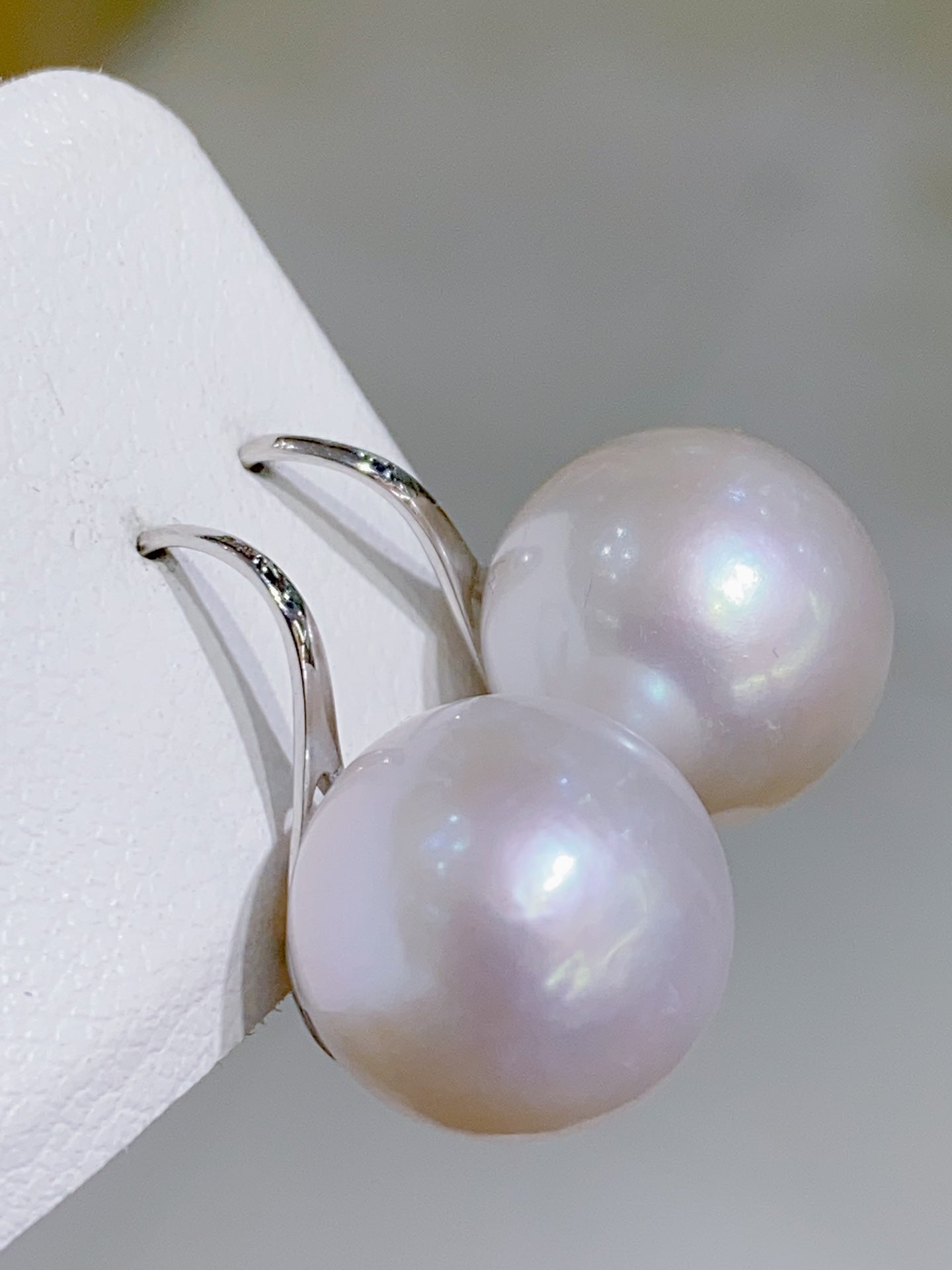 Bijoux de chaussures à talons hauts en or 18 carats de luxe avec perles Edison de 11 à 12 mm