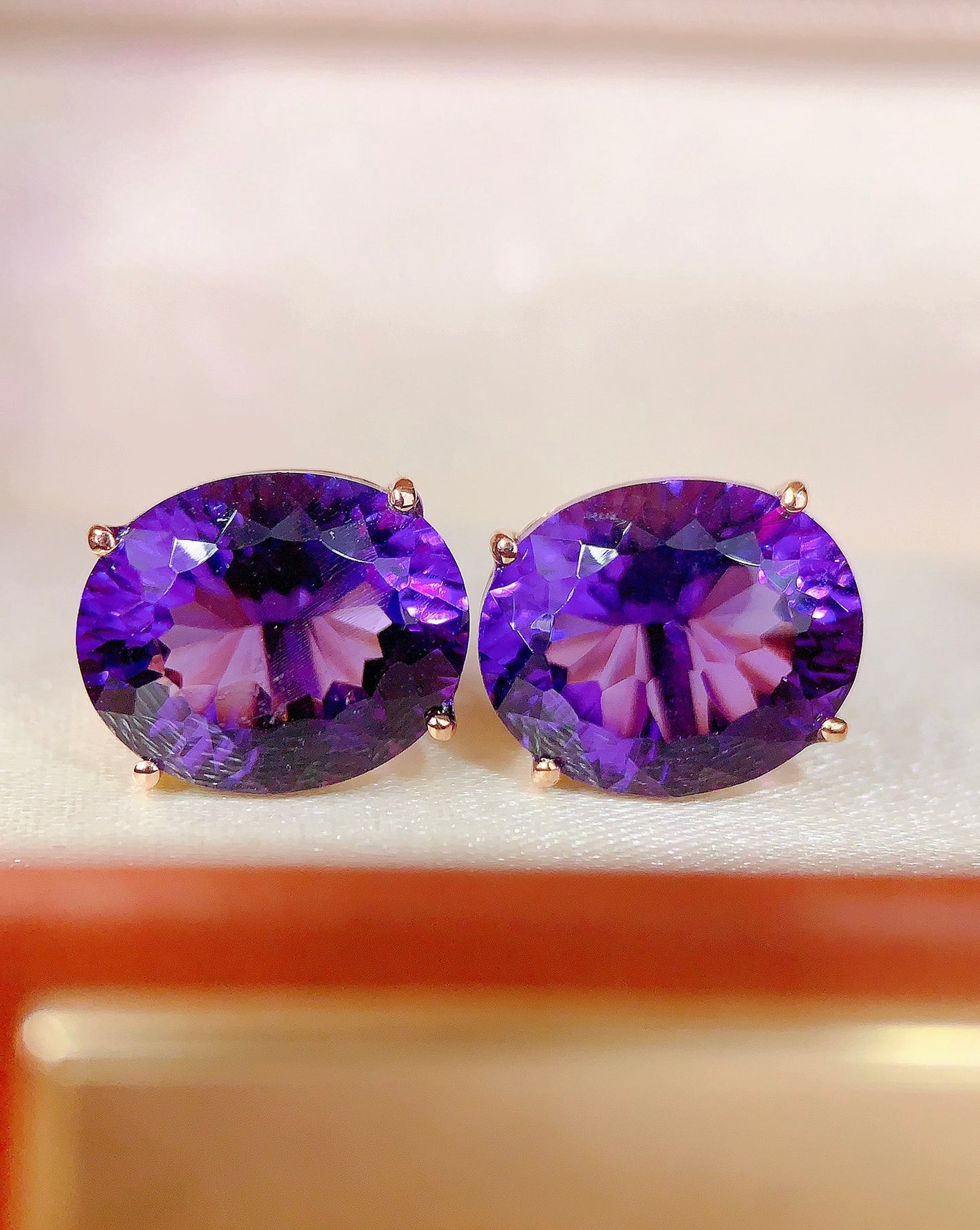 Elegant Purple Amethyst Earrings - Luxurious Jewelry