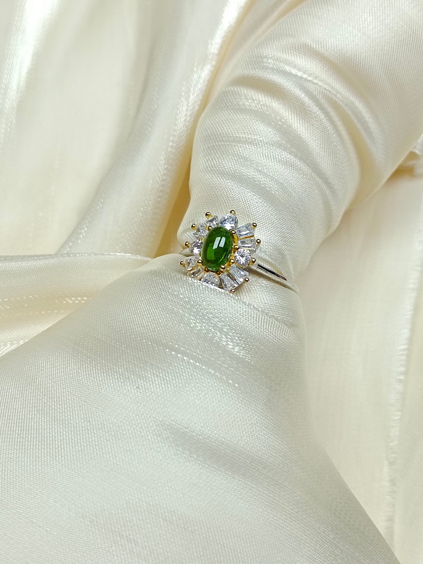 Inel ajustabil din argint S925 cu diopside încorporat - bijuterii elegante