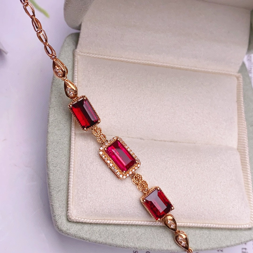 Elegant 8K Gold and Diamond-Encrusted Tourmaline Bracelet - Jewelry for Daily Wear