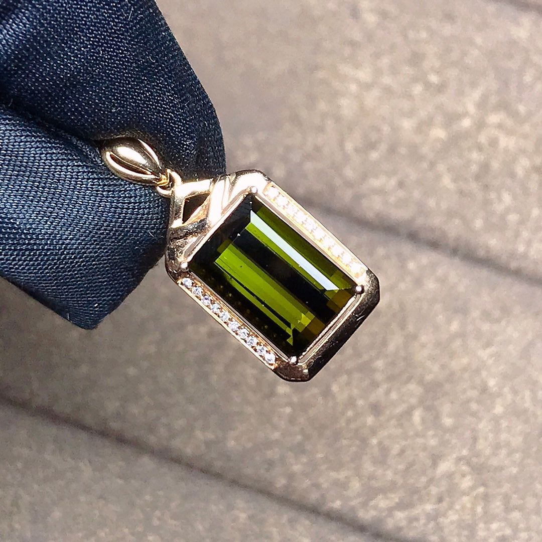 Natural Tourmaline Pendant - Exquisite Jewelry Craftsmanship