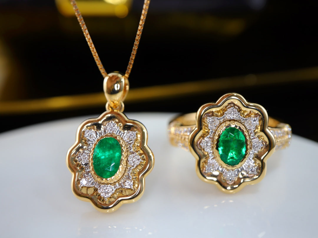 Vintage Panjshir Emerald Pendant Jewelry - A Timeless Treasure