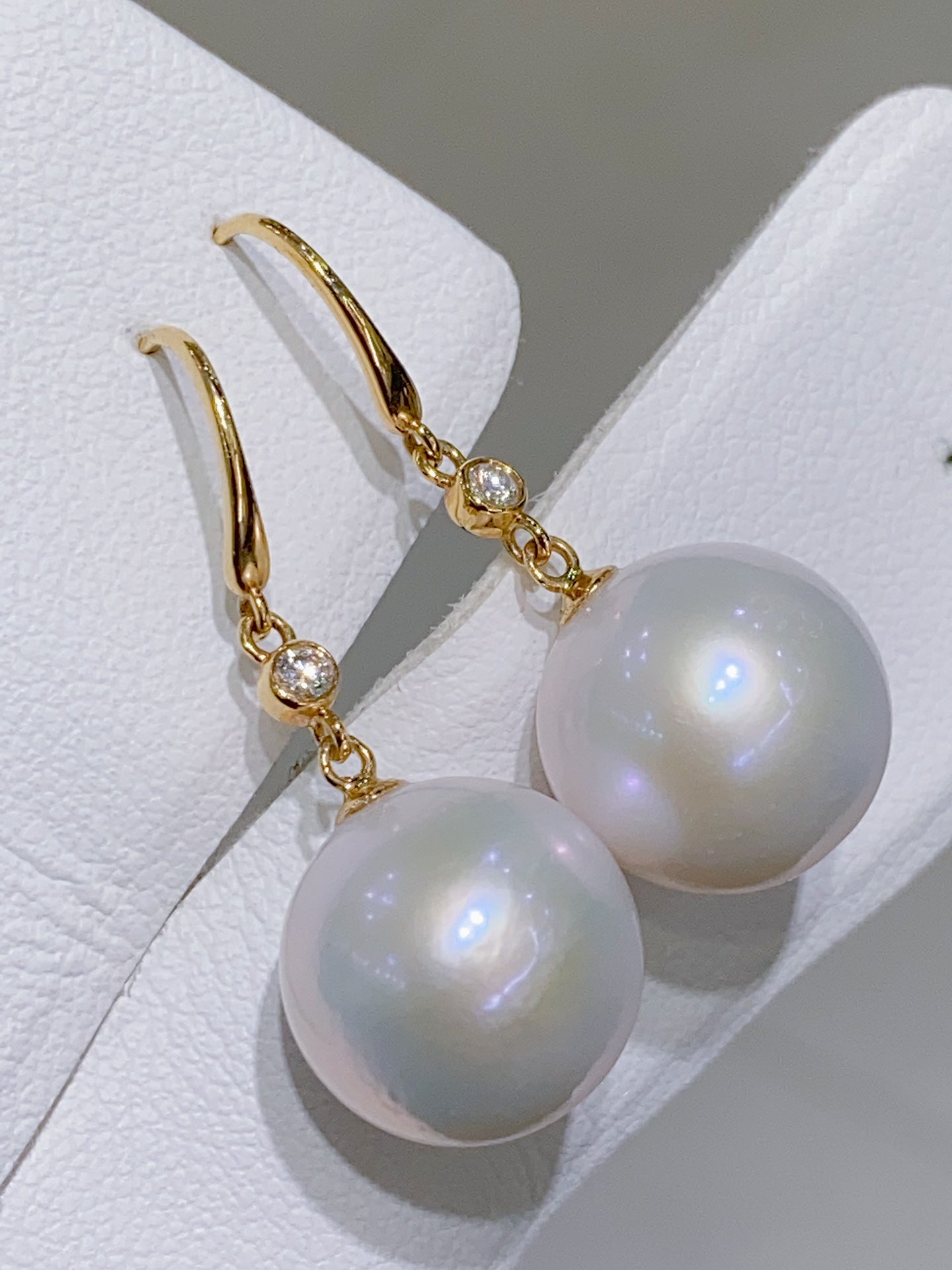 Luxury 18K Gold Diamond-Embedded Edison Pearl Jewelry
