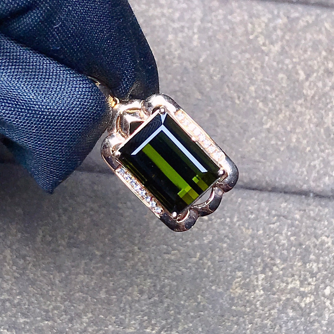 Natural Tourmaline Pendant - Exquisite Jewelry Craftsmanship