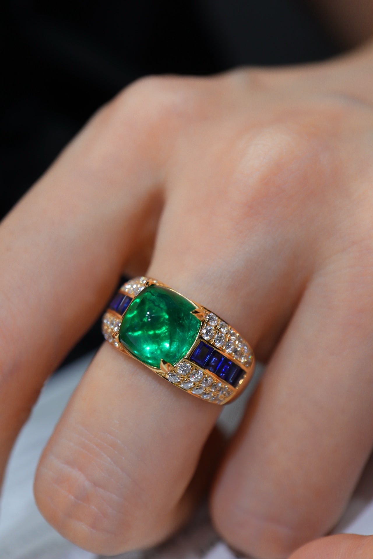 Artdeco Heavy Craftsmanship Zambian Sugarloaf Smarald Inel 4.02ct - Bijuterii premium