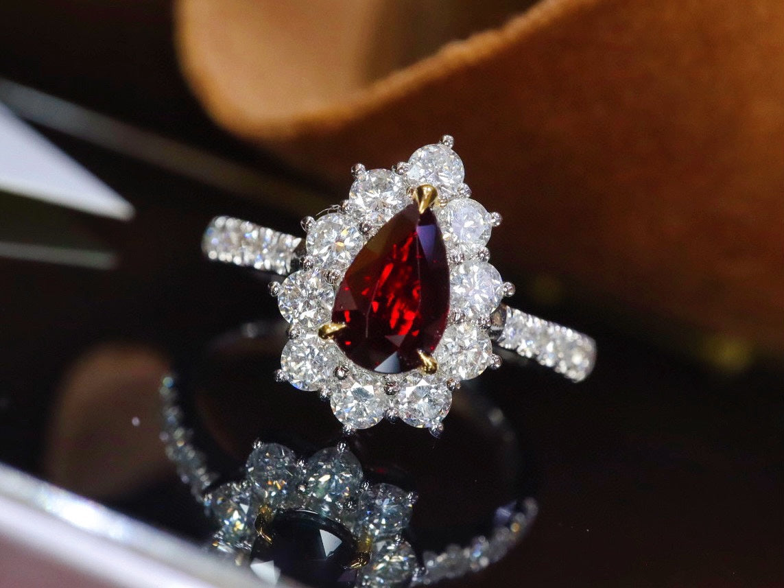 Exquisiter, ungewärmter Rubinring – taubenblutroter Schmuck