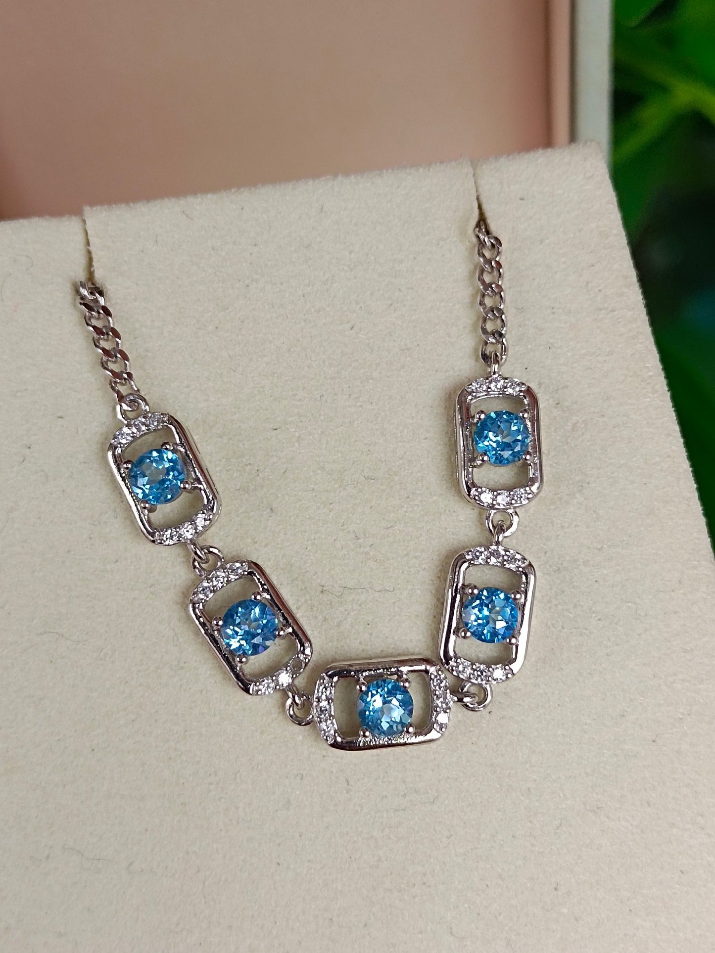 Bracelet exquis en topaze bleue naturelle suisse – Bijoux élégants