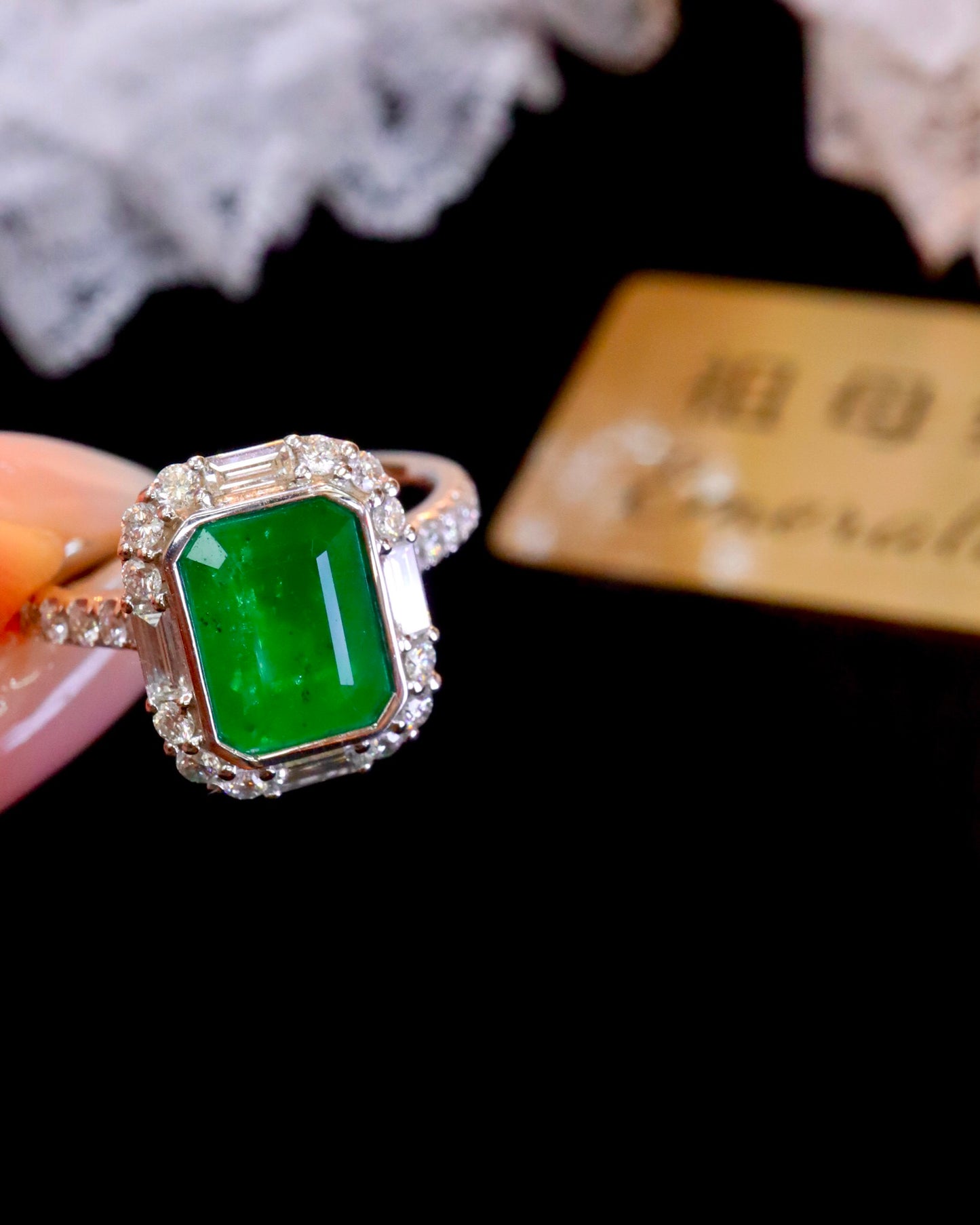 Cincin Zamrud Alami yang Elegan dan Serbaguna - Perhiasan yang Wajib Dimiliki