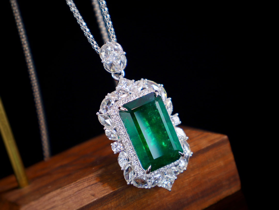 Emerald Pendant Jewelry - Magnificent 12.68ct Muzo Vivid Green Emerald