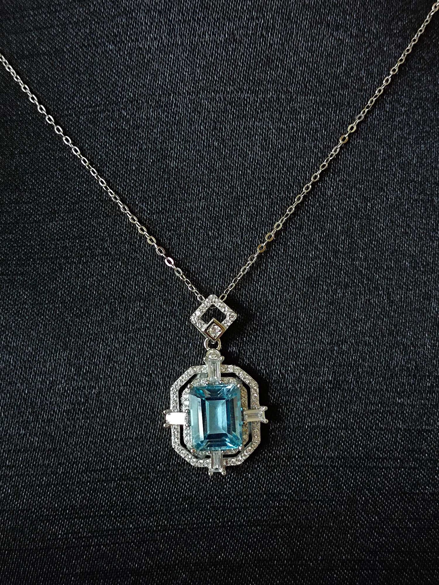 Natural Topaz Square Pendant Jewelry - A Symbol of Loyalty and Friendship