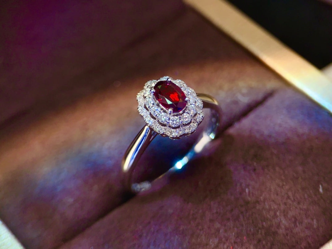Elegant Pigeon Blood Ruby Ring - High-Quality Jewelry