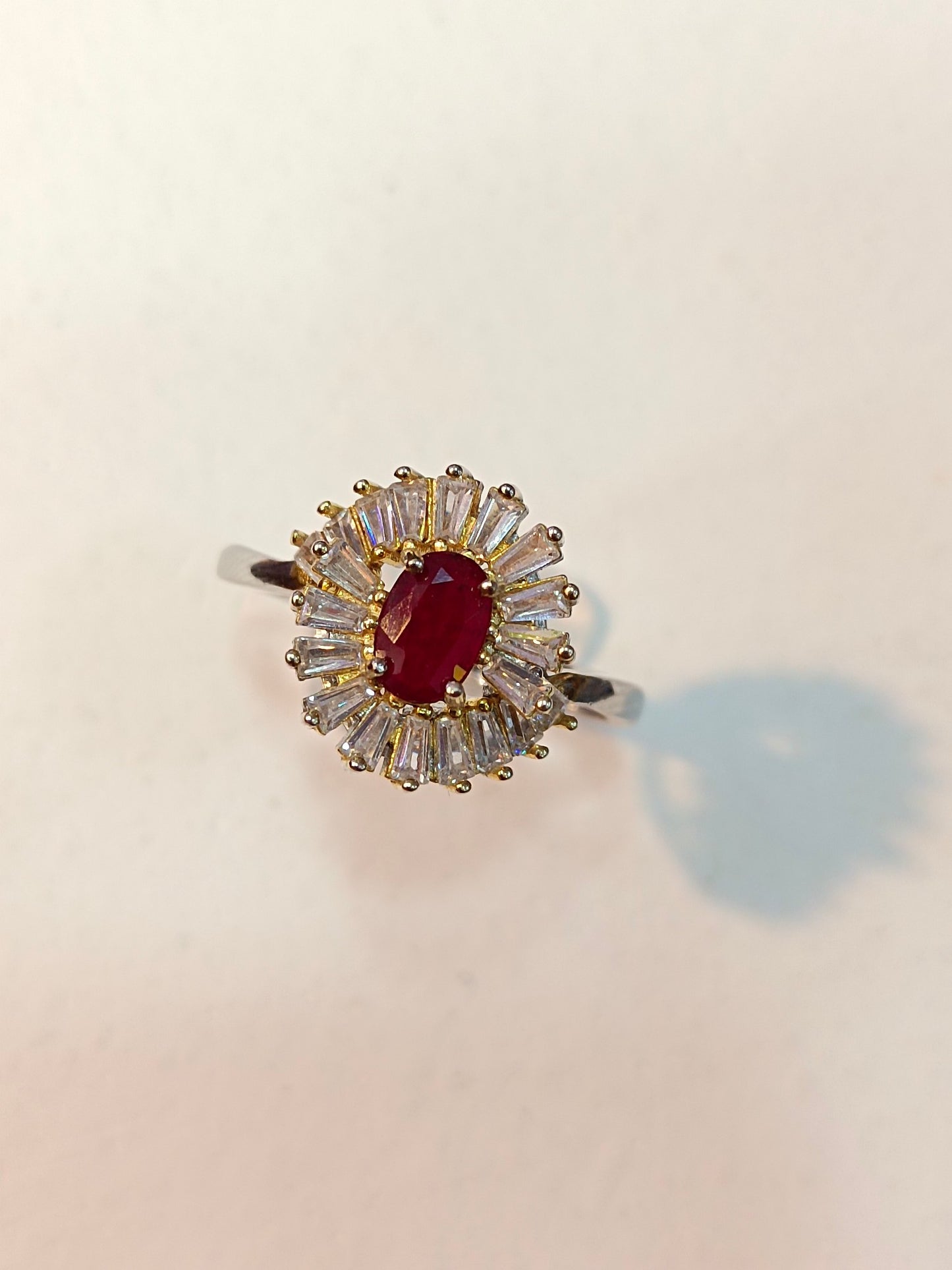S925 sølv rubinring med 4*6 mm hovedstein - Fasjonable og allsidige lette luksussmykker