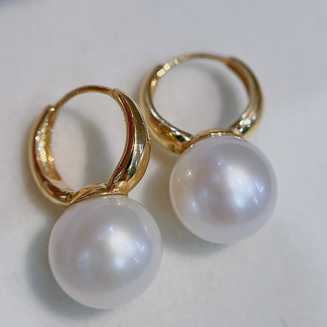 Crochets de boucles d'oreilles en or 18 carats avec bijoux en perles d'eau douce naturelles de 9 à 10 mm