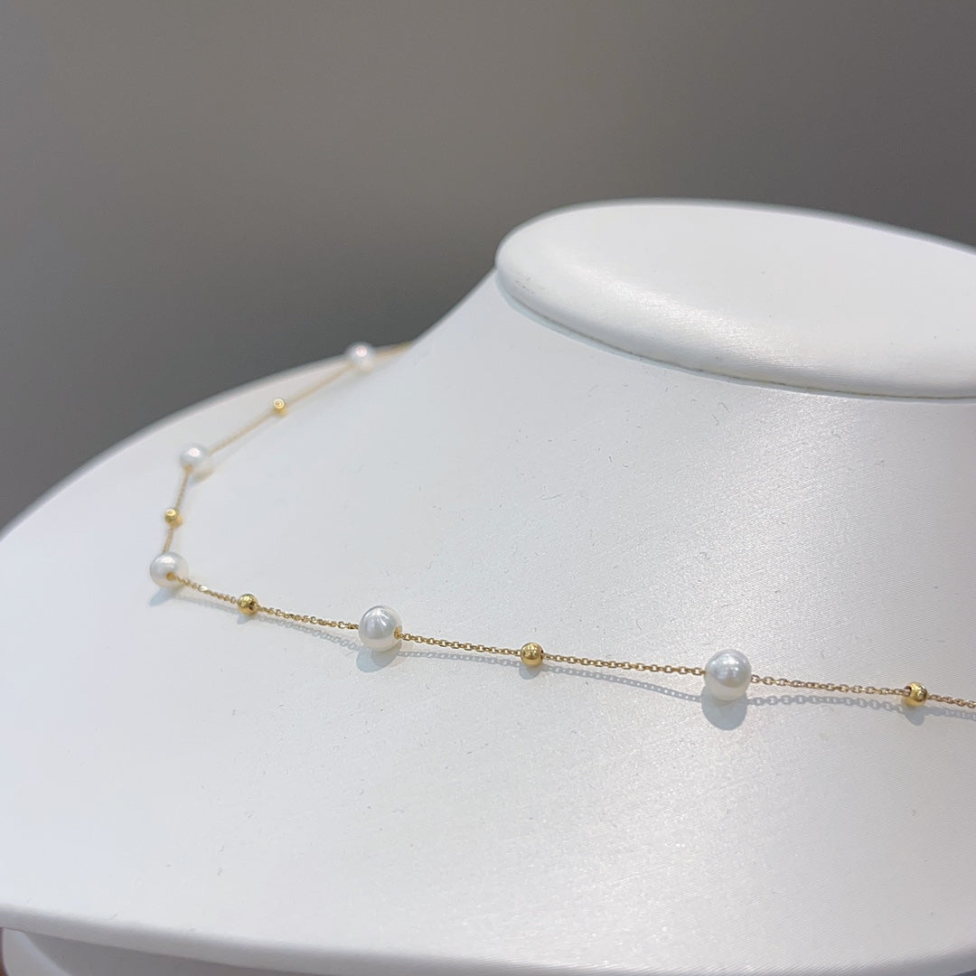Elegant 18K Gold Cartier Chain with 4-5mm Natural Freshwater Pearls Jewelry