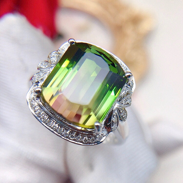 Luxury Jewelry - 18K Gold Natural Tourmaline Ring