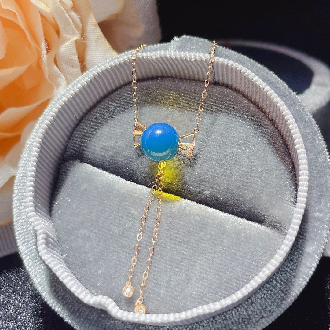Pendentif en ambre bleu dominicain intégré en or 18 carats - Bijoux pour filles joyeuses « À tout moment »
