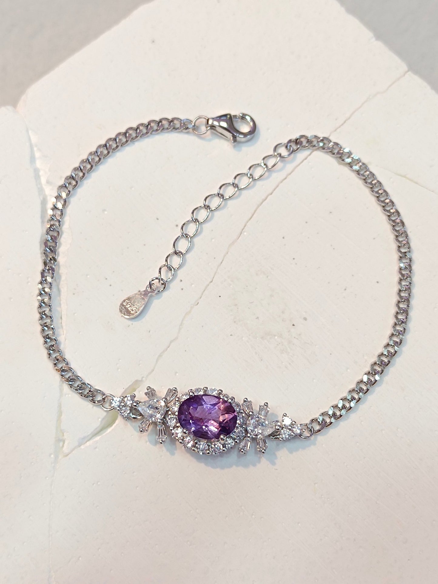 Lussuoso braccialetto con gioielli in ametista in argento S925