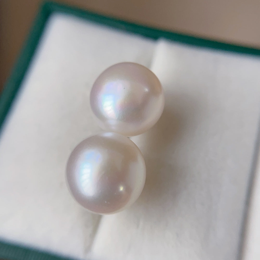 Bijoux élégants en perles d'eau douce de 11 à 12 mm - Boucles d'oreilles en forme de 馒头 avec tiges en or 18 carats