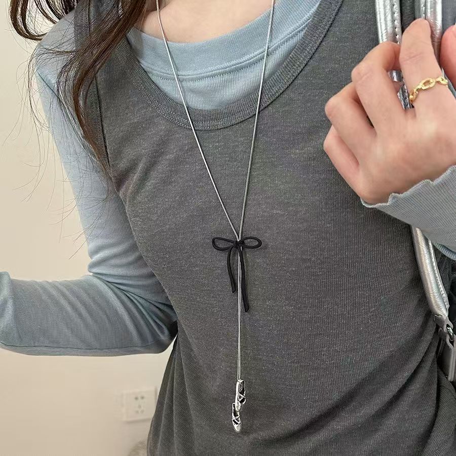 New Ballet Shoe Pendant Necklace Niche And High-end