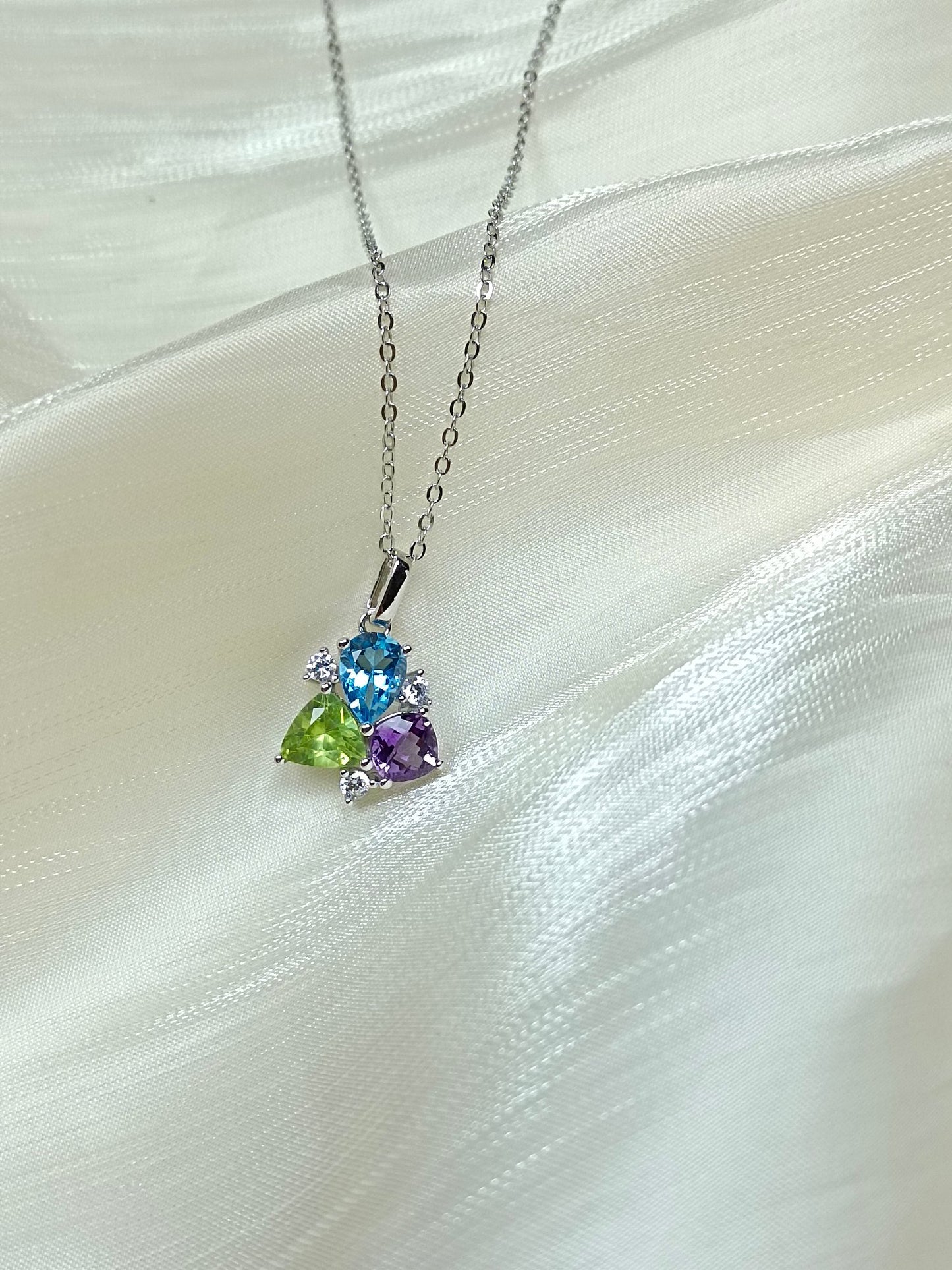 Gioielli in argento sterling S925 con intarsi di ametista, topazio e peridoto