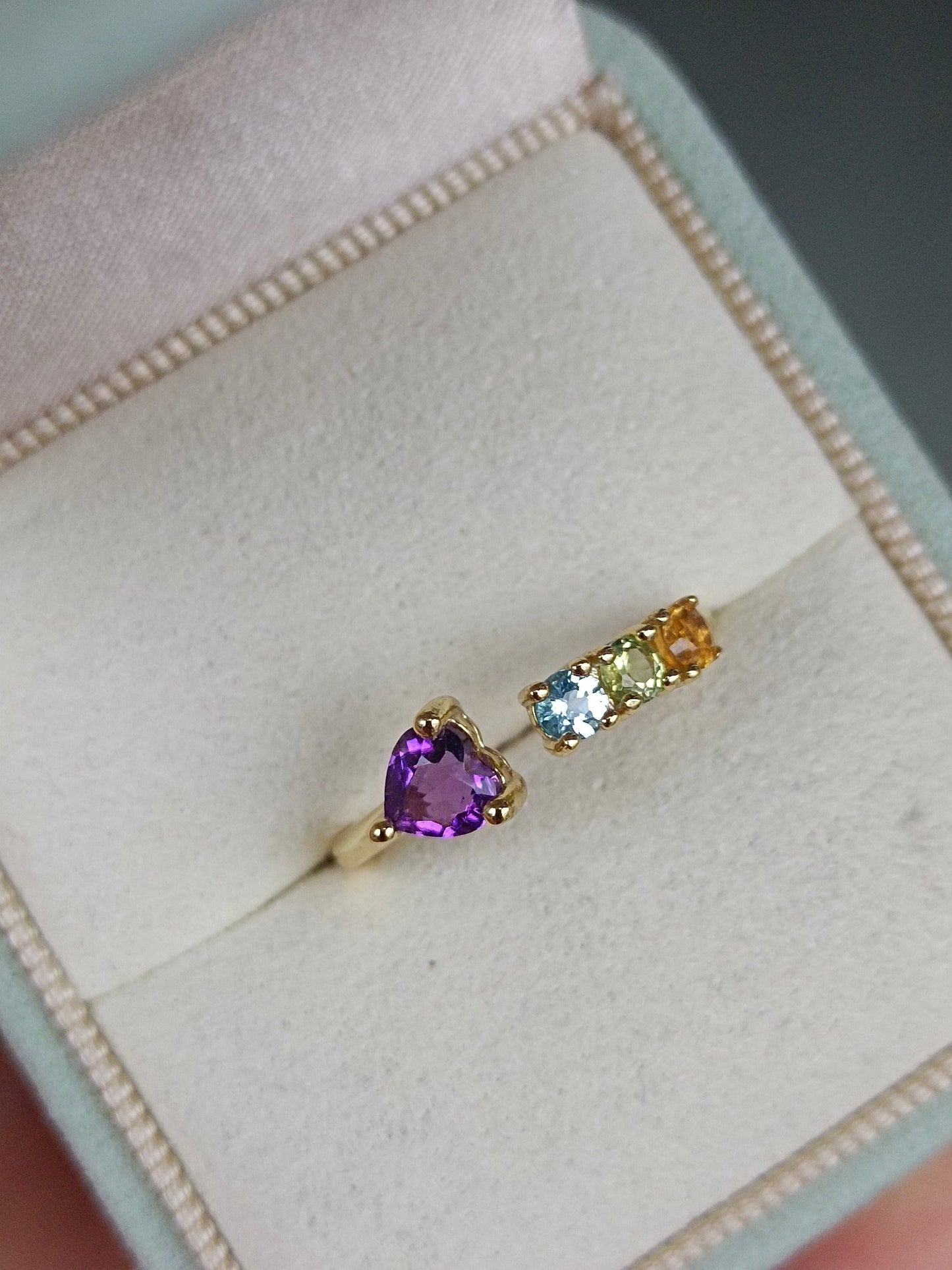 Levende flerfarget Sweet Treasures Ring - utsøkte smykker