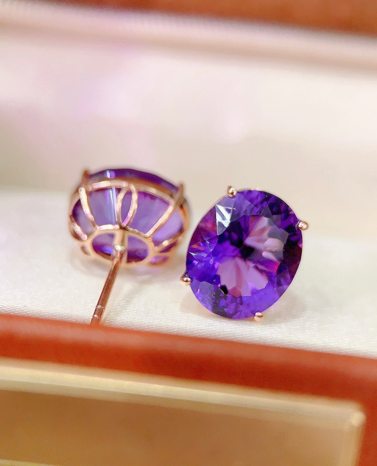 Elegant Purple Amethyst Earrings - Luxurious Jewelry