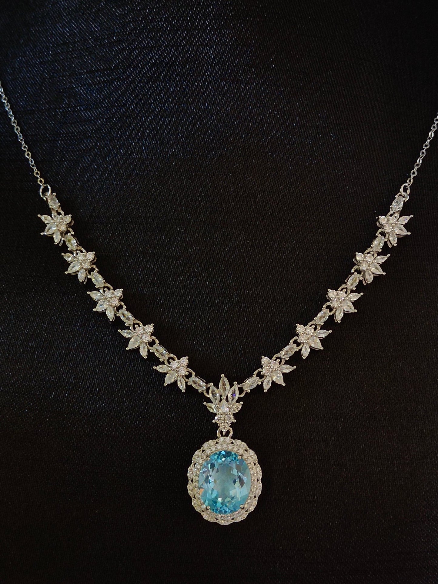 Prachtige sieraden van natuurlijke topaas: S925 zilver, luxueus ingebed