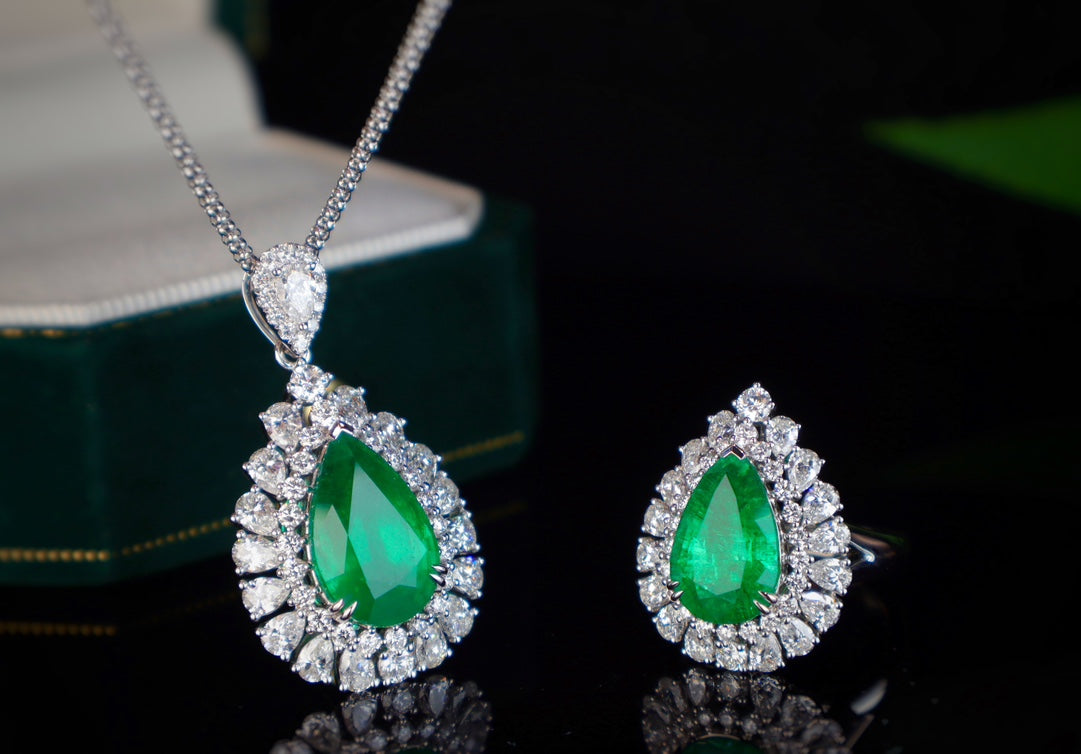 Emerald Pendant Jewelry: A Luxurious Choice for Elegance