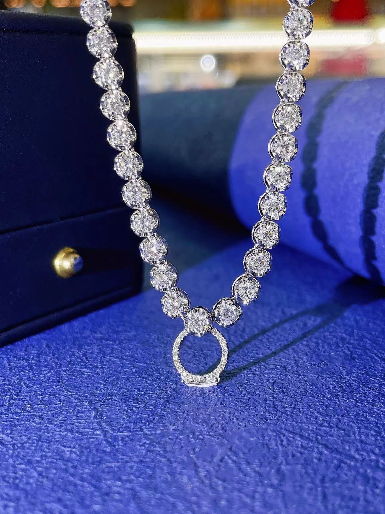 18K kultivert rund diamant helt innebygd anheng halskjede - Luksus smykker