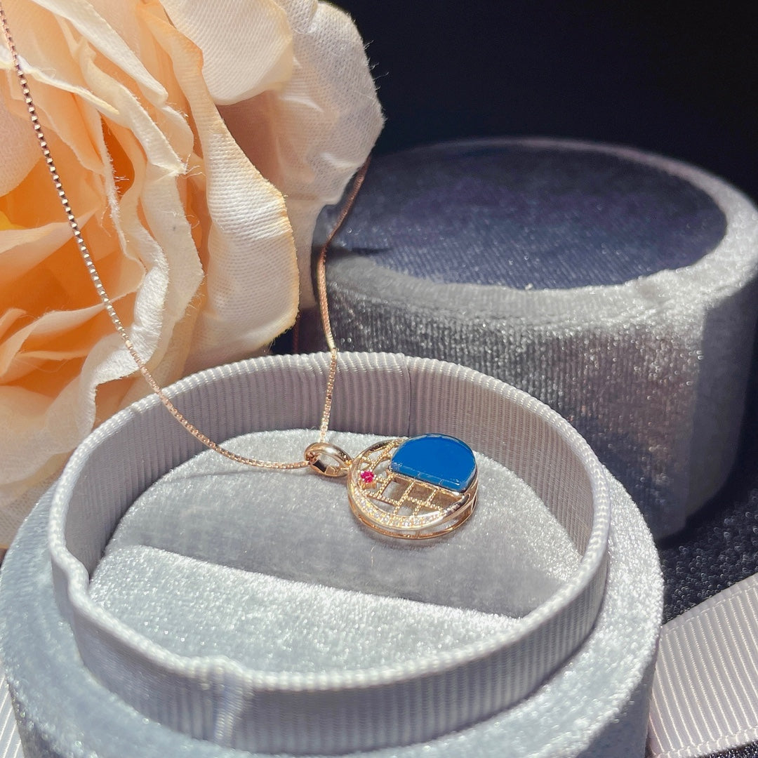 Exquis pendentif en ambre bleu dominicain intégré en or 18 carats - Bijoux uniques