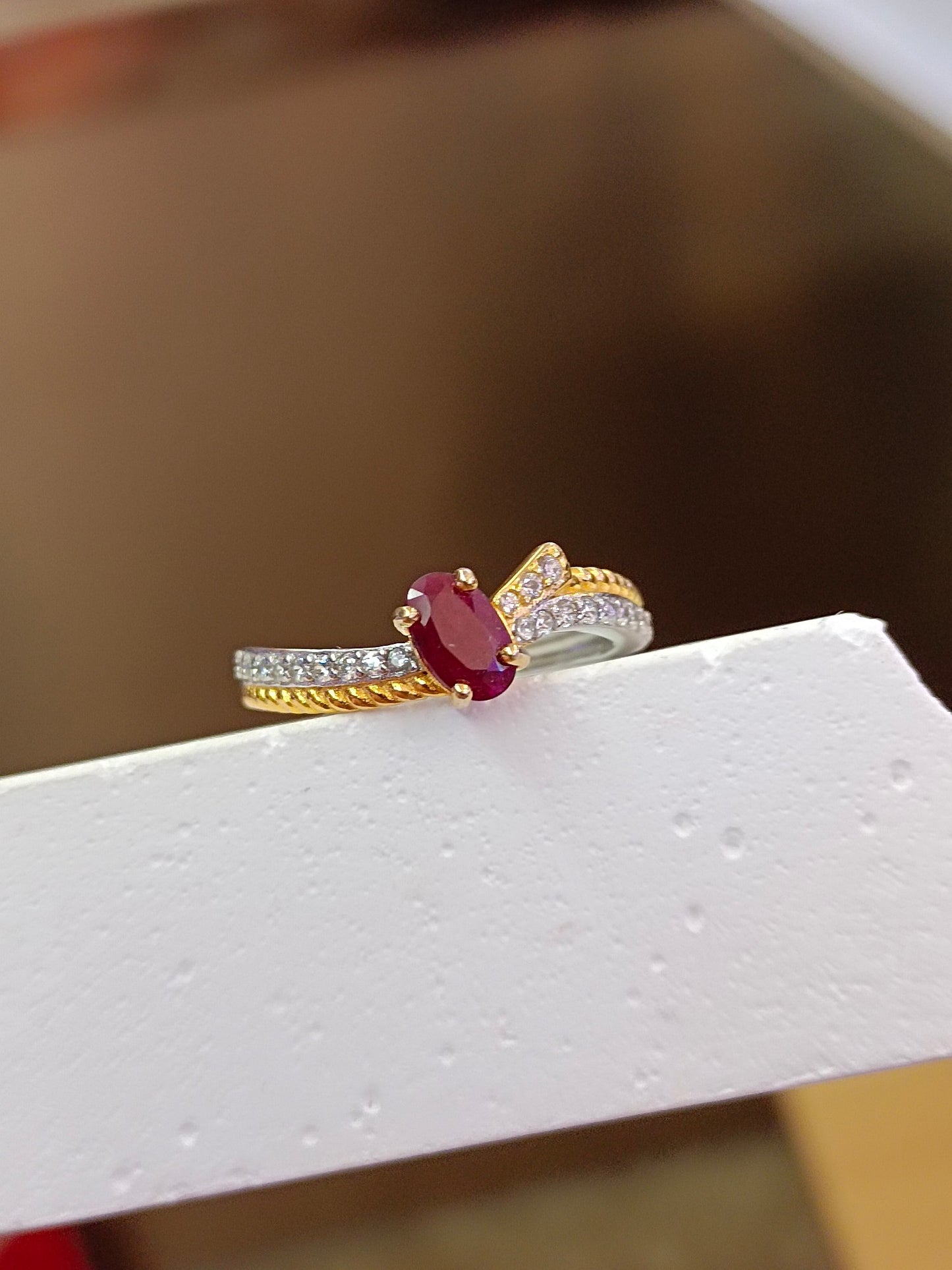 Elegante S925 zilveren robijnringsieraden