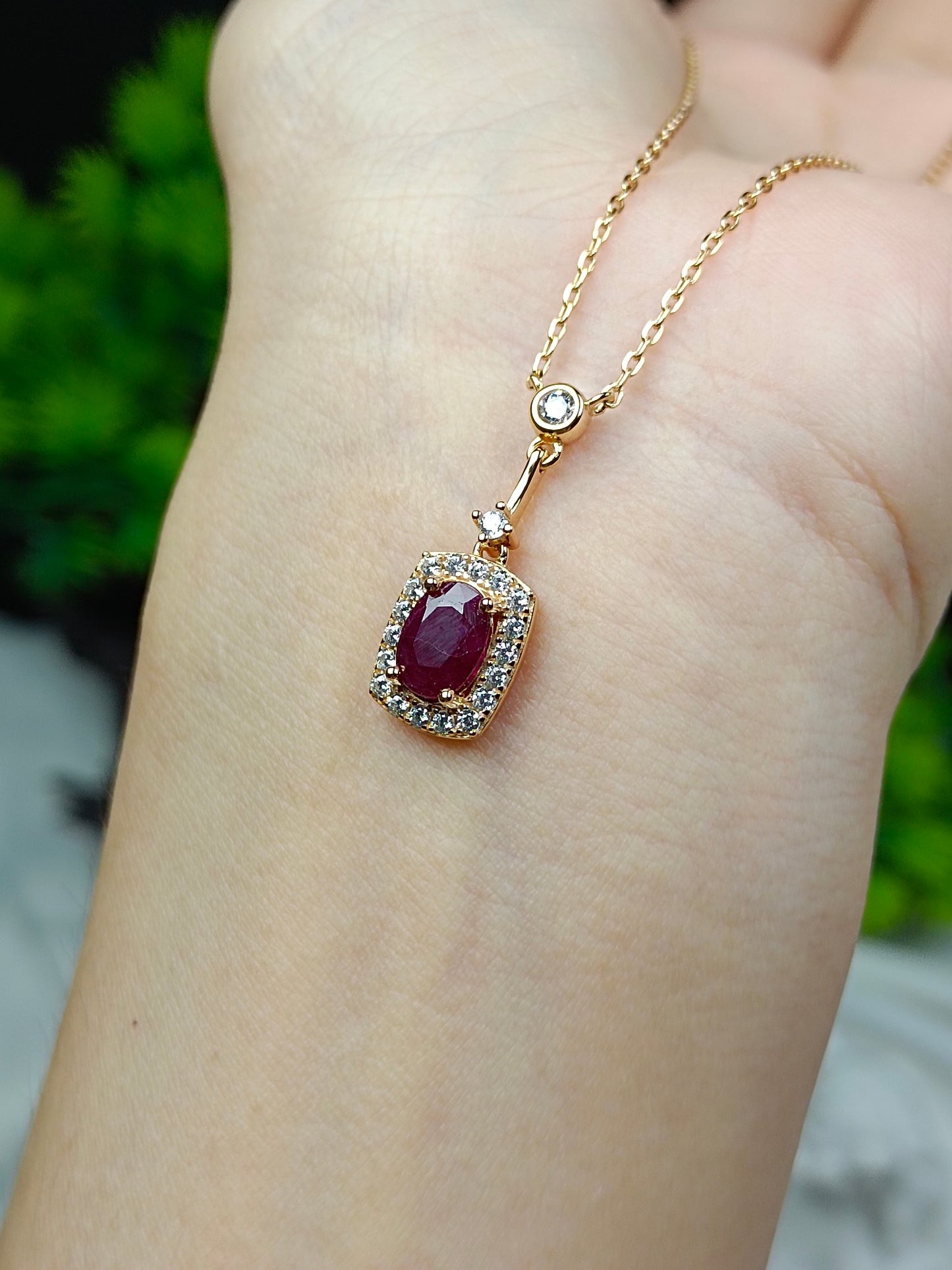 Exquisite S925 Sterling Silver Ruby Embedded Necklace - Jewelry Delight