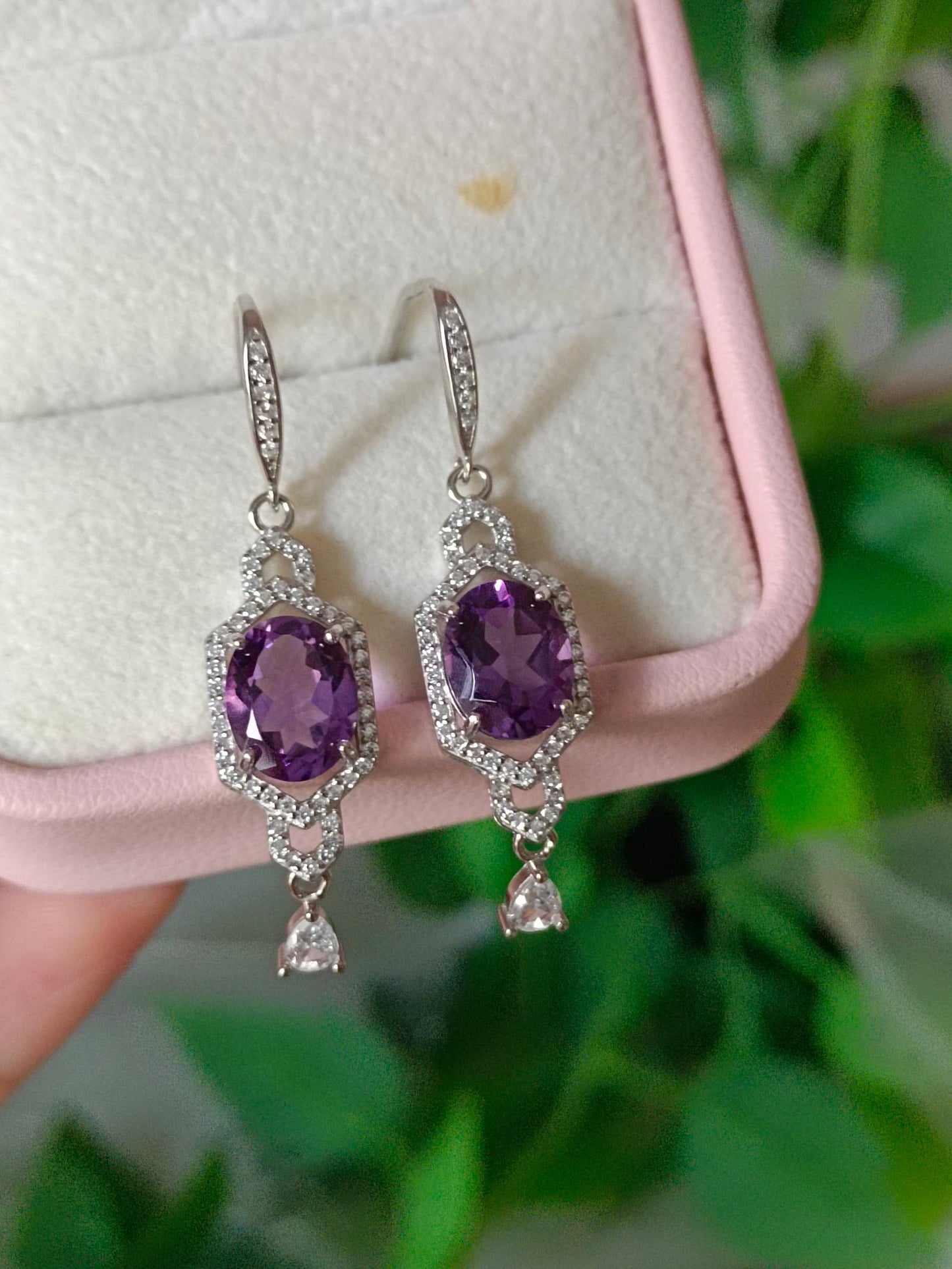 Elegant Natural Amethyst Earrings - A Touch of Enchantment to Your Jewelry Collection