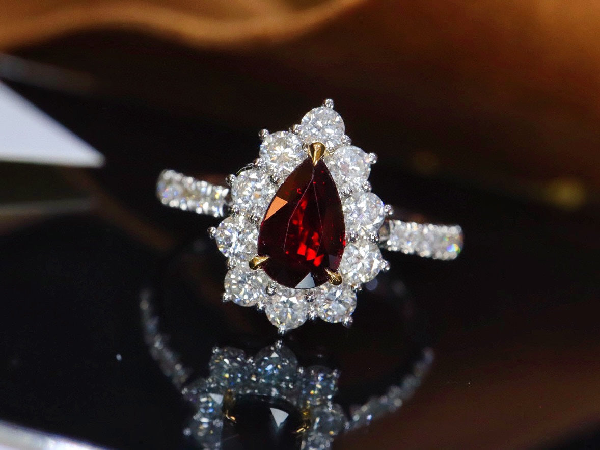 Exquisiter, ungewärmter Rubinring – taubenblutroter Schmuck