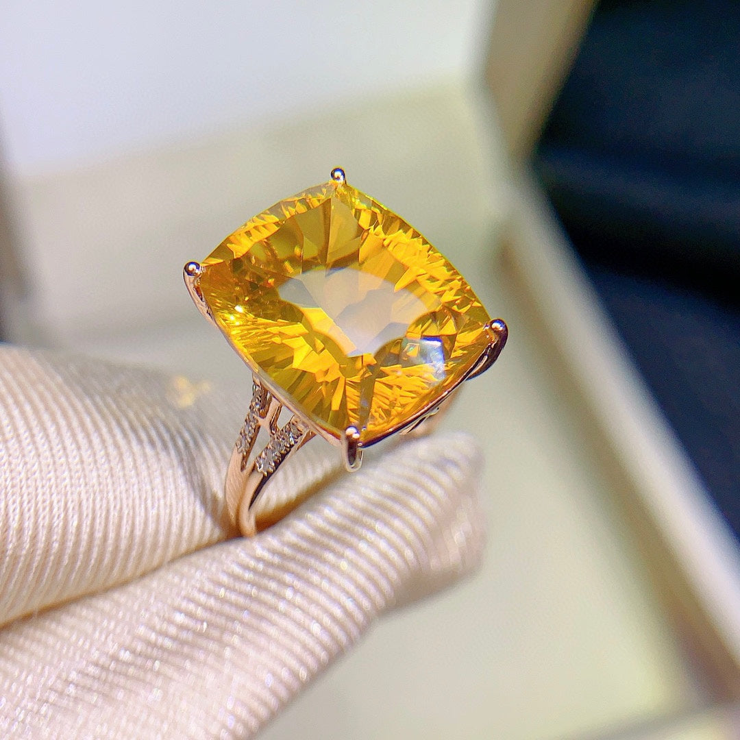 Dazzling Citrine Ring - A Must-Have Jewelry for Prosperity