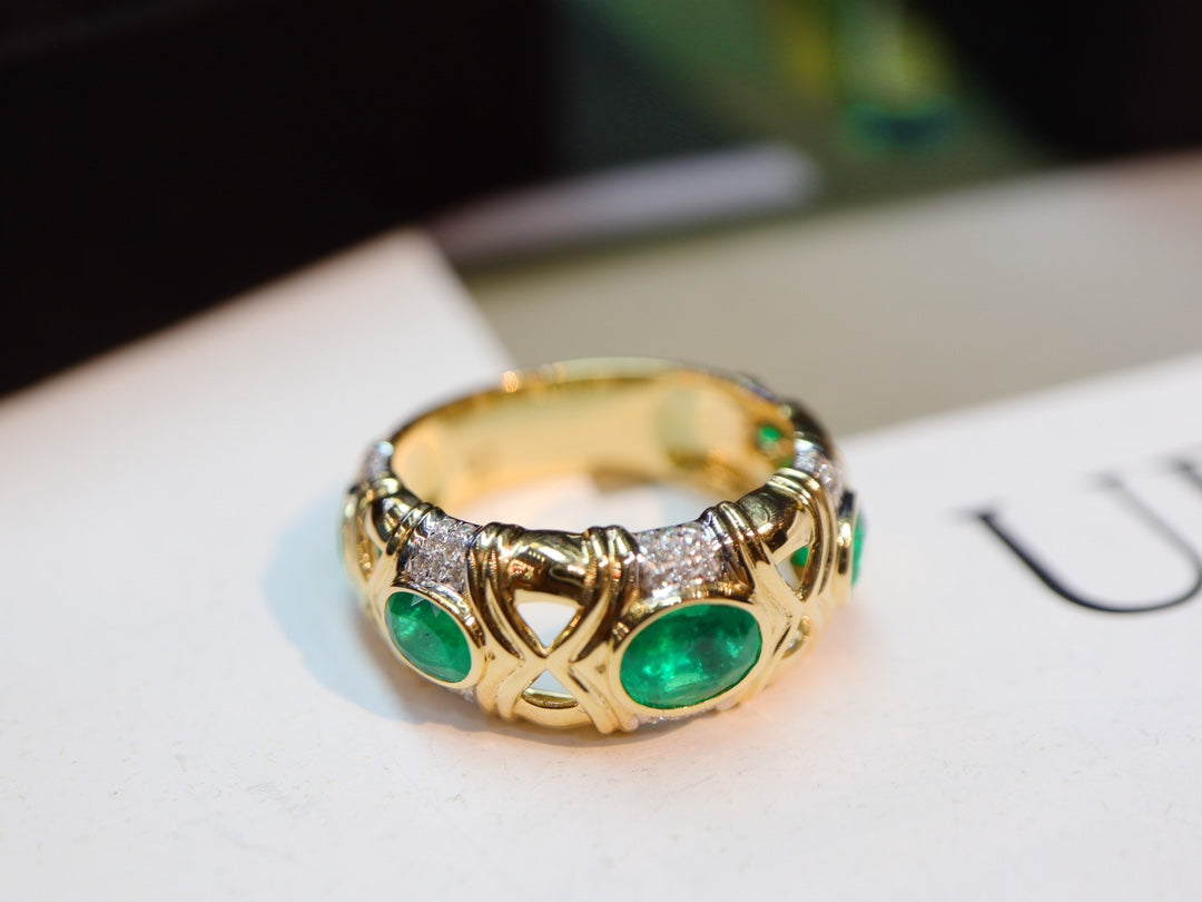 Vintage-inspirierter Smaragd-Stapelring mit Gildenzertifikat