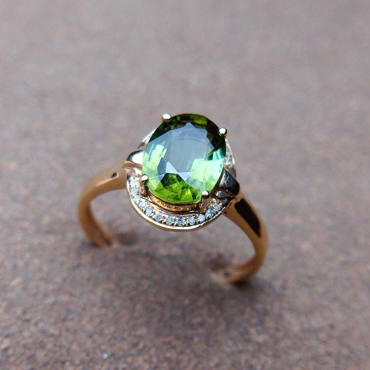 Cincin Turmalin Asli dengan Hiasan Emas dan Berlian 18K - Barang Kemas