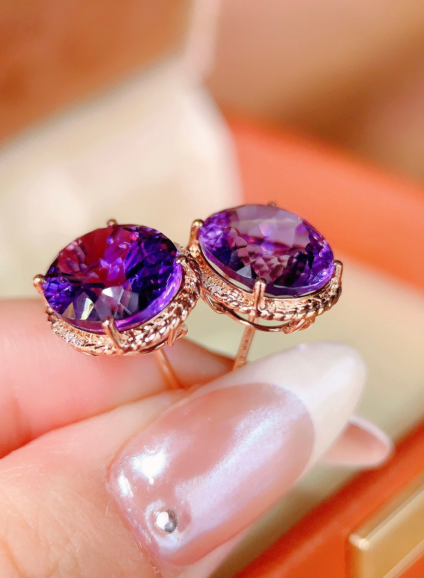 Neu eingetroffen: Lila Amethyst-Schmuck – Eleganz und Wohlstand verkörpert