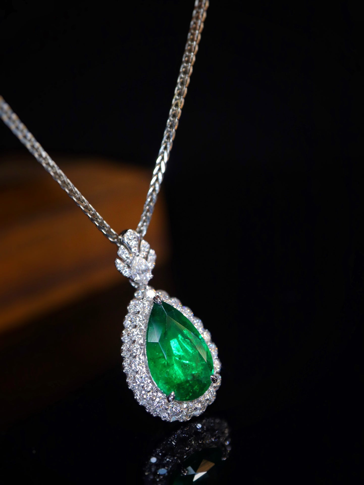 Emerald Pendant - Classic Drop Cut Design Jewelry