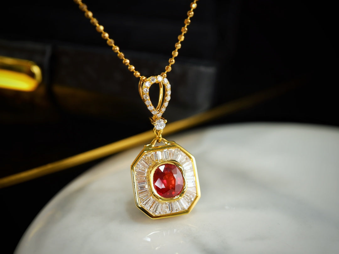 Güvercin Kanı Kırmızı Yakut Kolye - Premium Moda Takı