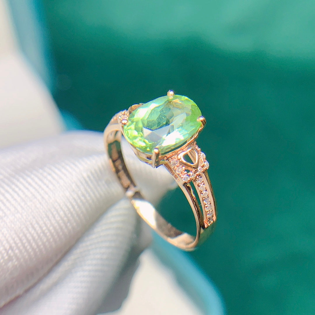 Natürlicher Turmalinring mit Akzenten aus 18 Karat Gold und Diamanten – Schmuckgenuss