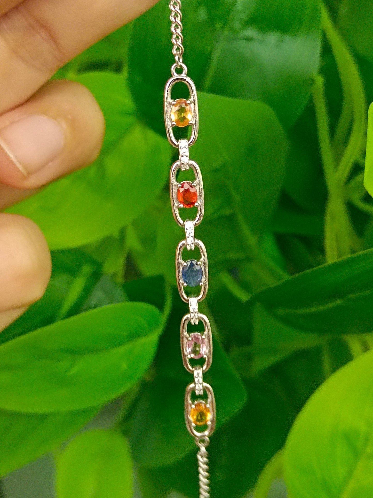 Natural Rainbow Sapphire Bracelet - Exquisite Jewelry for Every Occasion