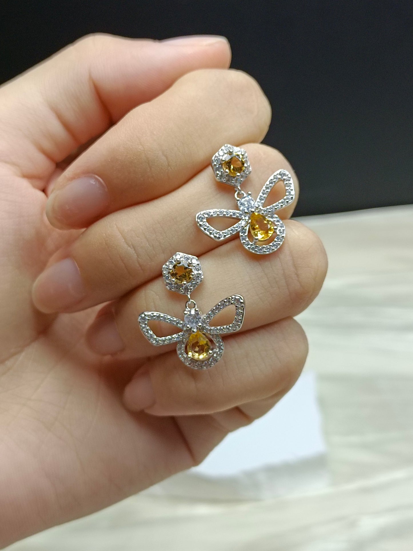 S925 Sterling Silver Embellished Yellow Crystal Bee Earrings - Fashion Jewelry