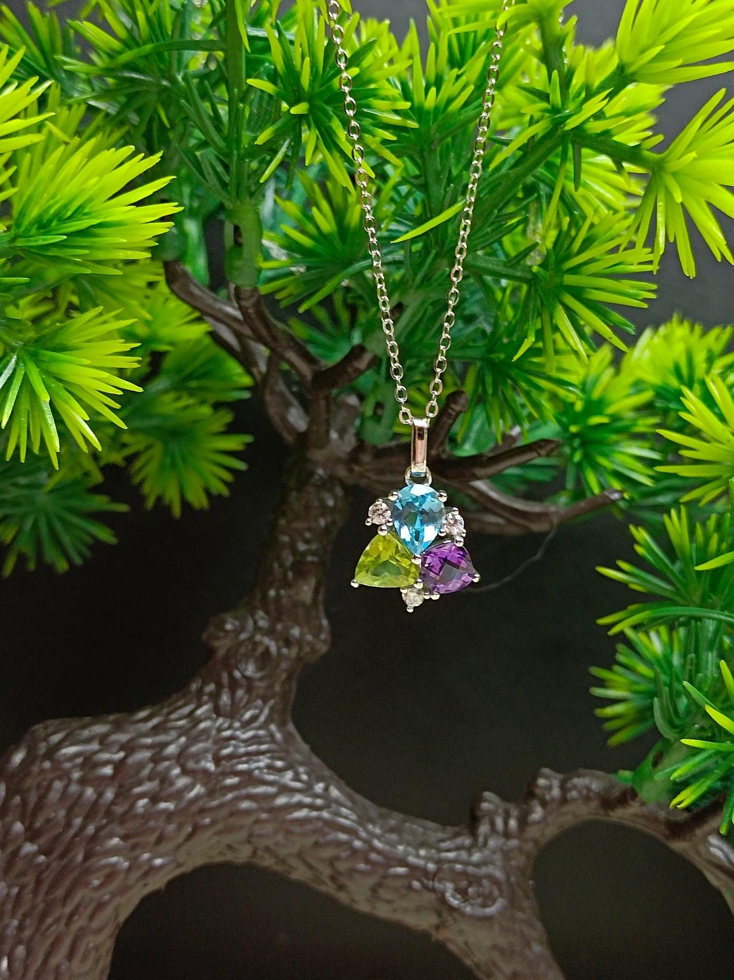 Gioielli in argento sterling S925 con intarsi di ametista, topazio e peridoto