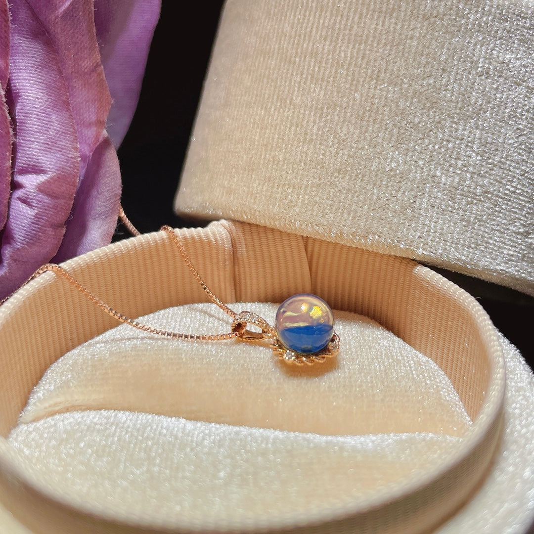 Exquis pendentif en ambre bleu dominicain intégré en or 18 carats - Bijoux uniques