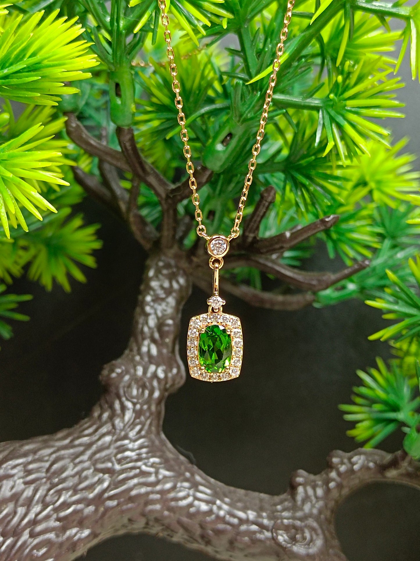 S925 Sterling Silver Embedded with Diopside Necklace - Vintage Green Gemstone Jewelry