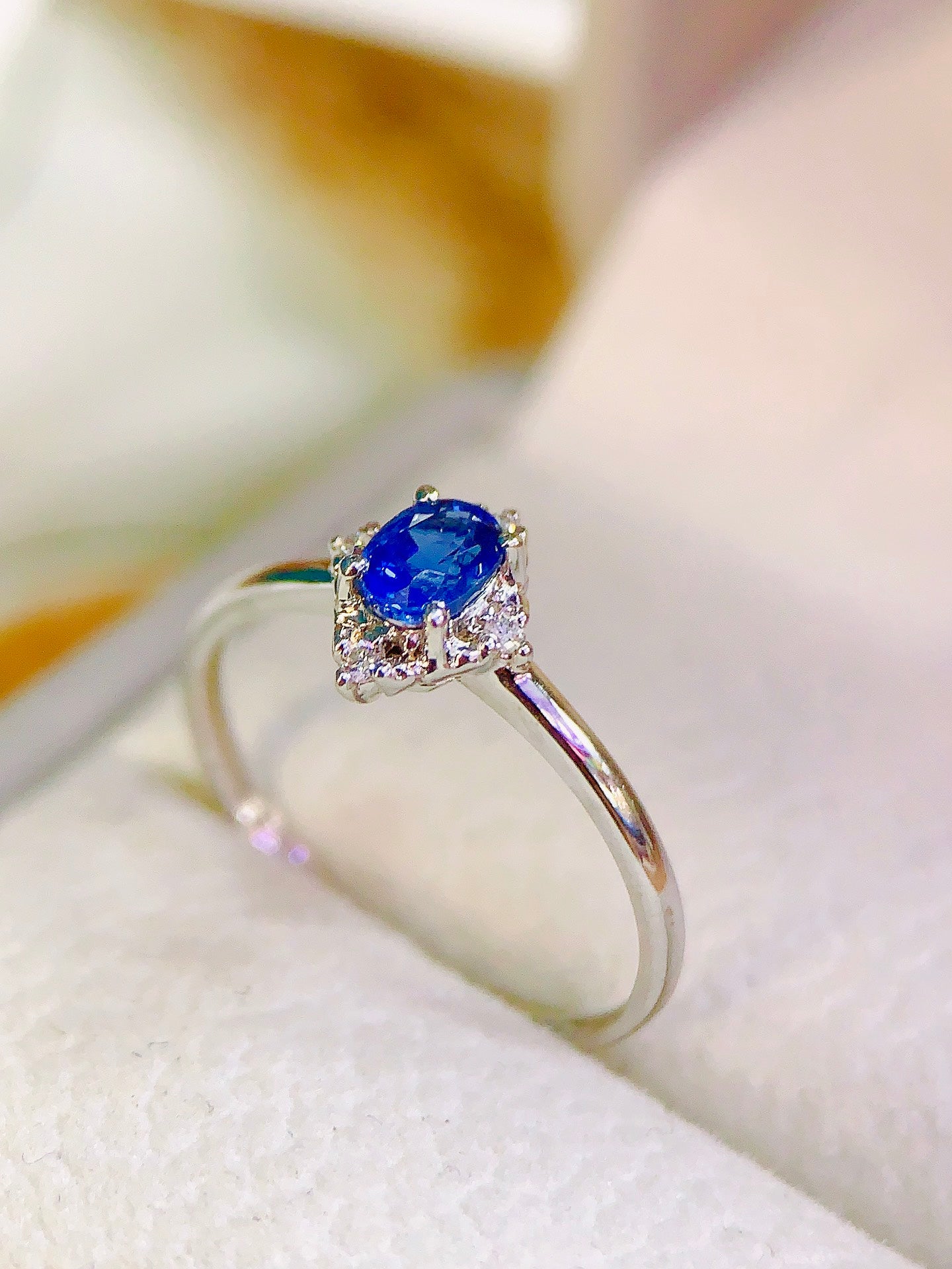 Natural Sapphire Ring - Elegant and Versatile Jewelry