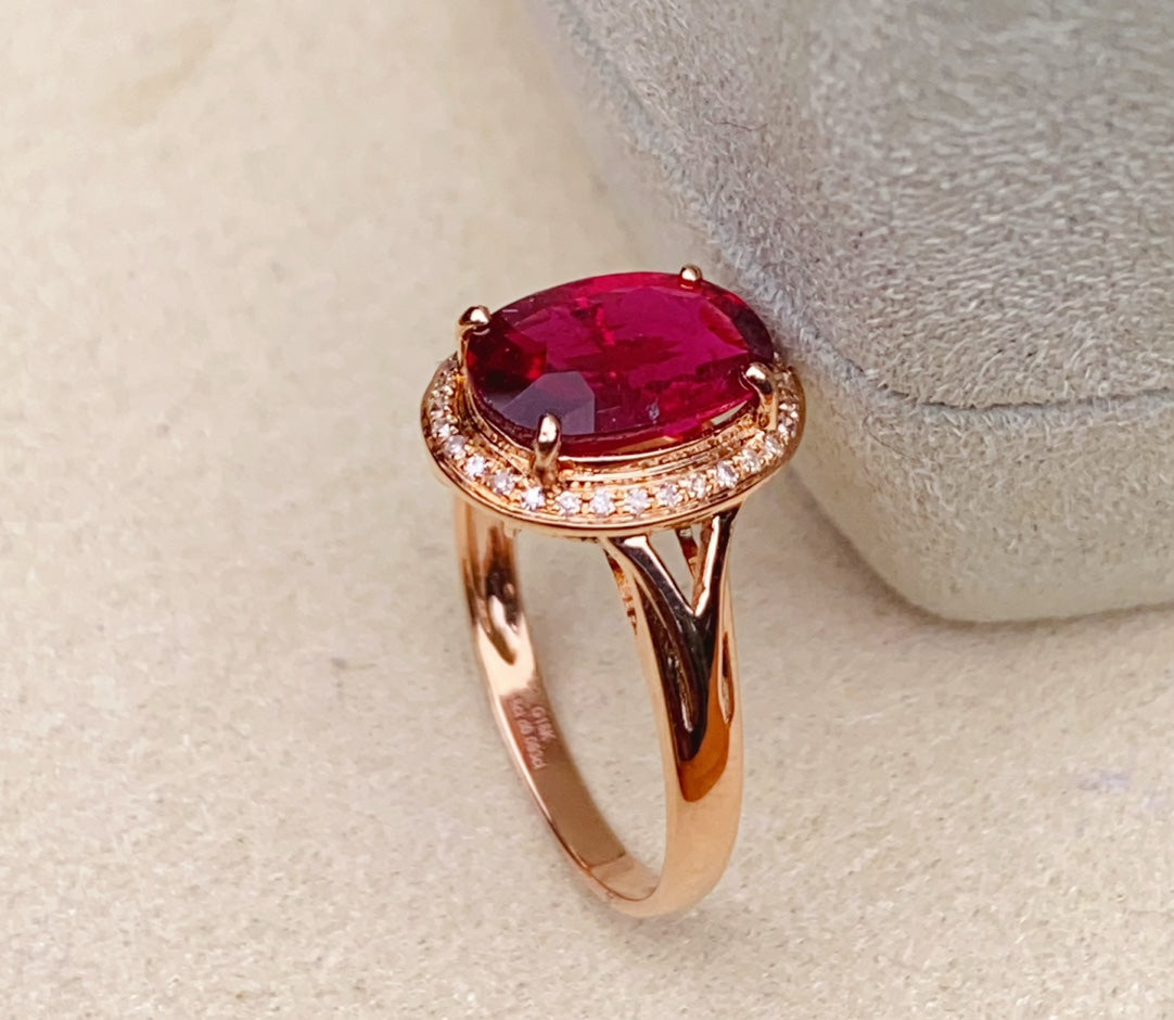 Exquisite Red Tourmaline Ring - A Symbol of Good Fortune and Vitality in Fine Jewelry